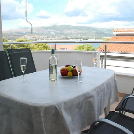 شقة Antonella تروغير