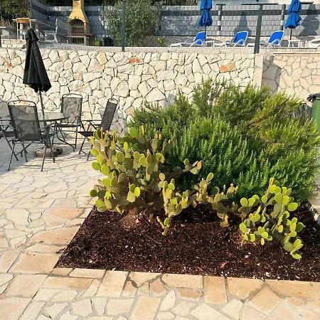 Antonella Apartamento Trogir