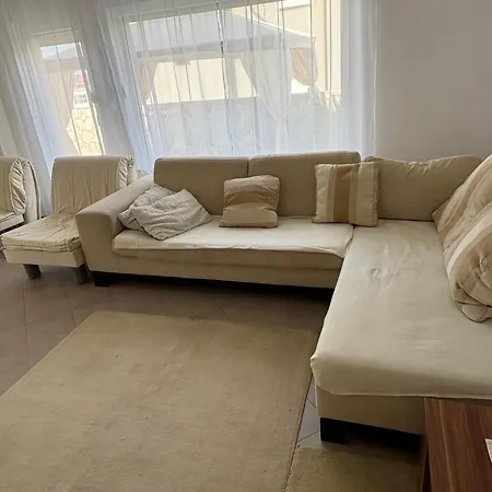 Antonella شقة تروغير