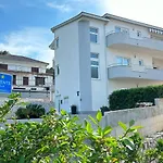 Apartment Antonella *